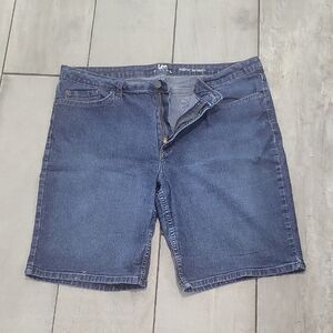 Lee Blue Jean Shorts Classic Mid rise bermuda denim short size 18 #37